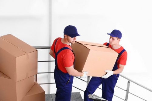 Choosing the right moving truck size for a home move