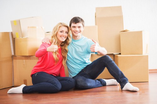 Example small flat move in Richmond upon Thames with load-based pricing